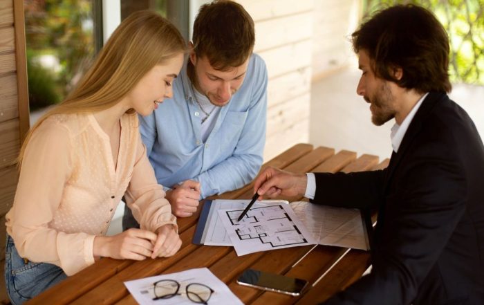 What Can A Real Estate Lawyer Do For You?
